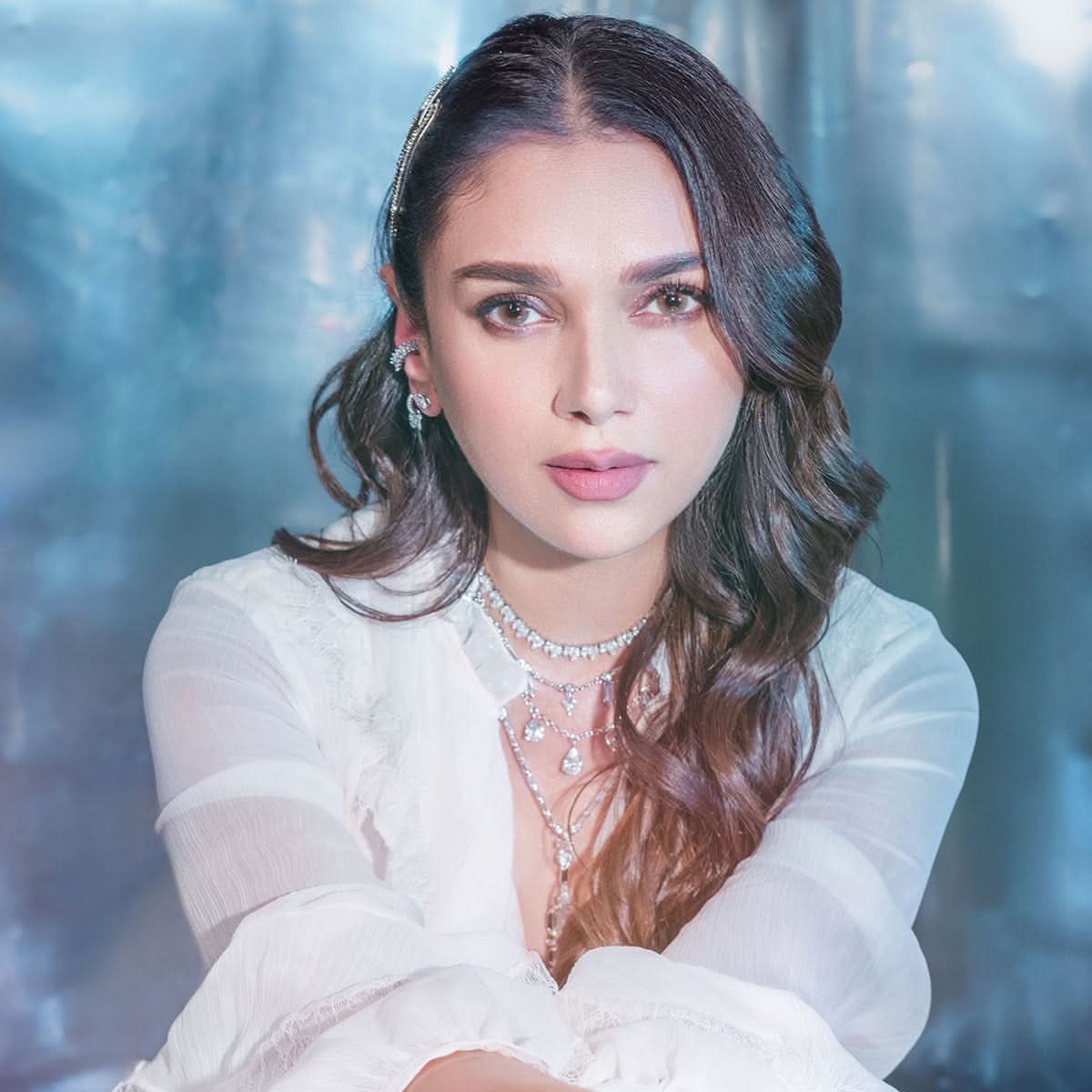 Aditi Rao Dainty Diamonds Stationed Choker - Image 4