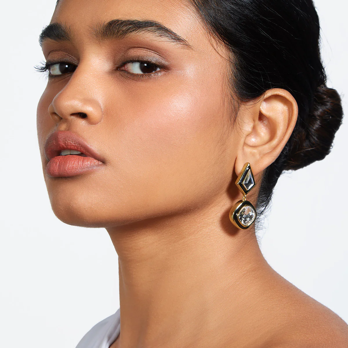 Bougie Crystal Drop Earrings - Image 3